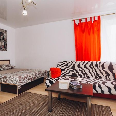 Apart-Hotel On Street Kharkovskaya 9 Floor Sumy Exterior photo